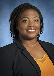 Headshot of Alexis Thompson